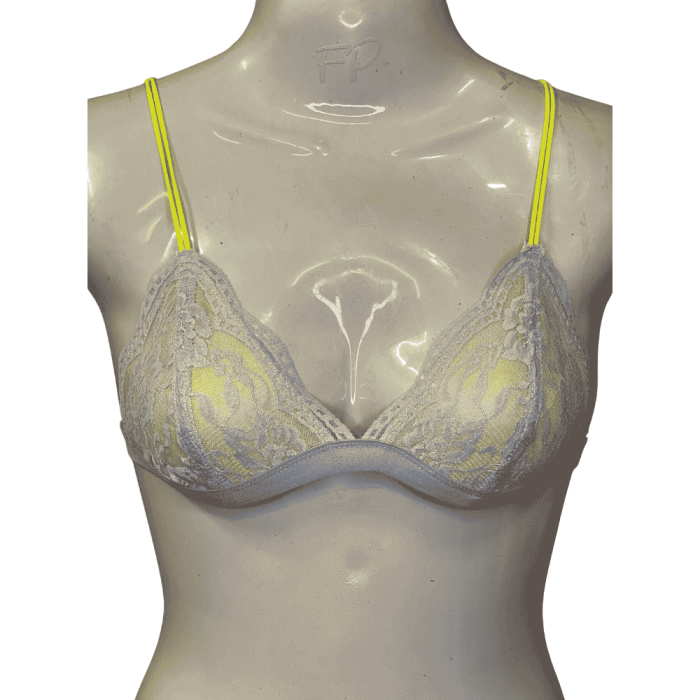 CoreCuddle French Triangle Single Hook Lace Bralette Net Bra for Women & Girls (Random Color) - Image 4